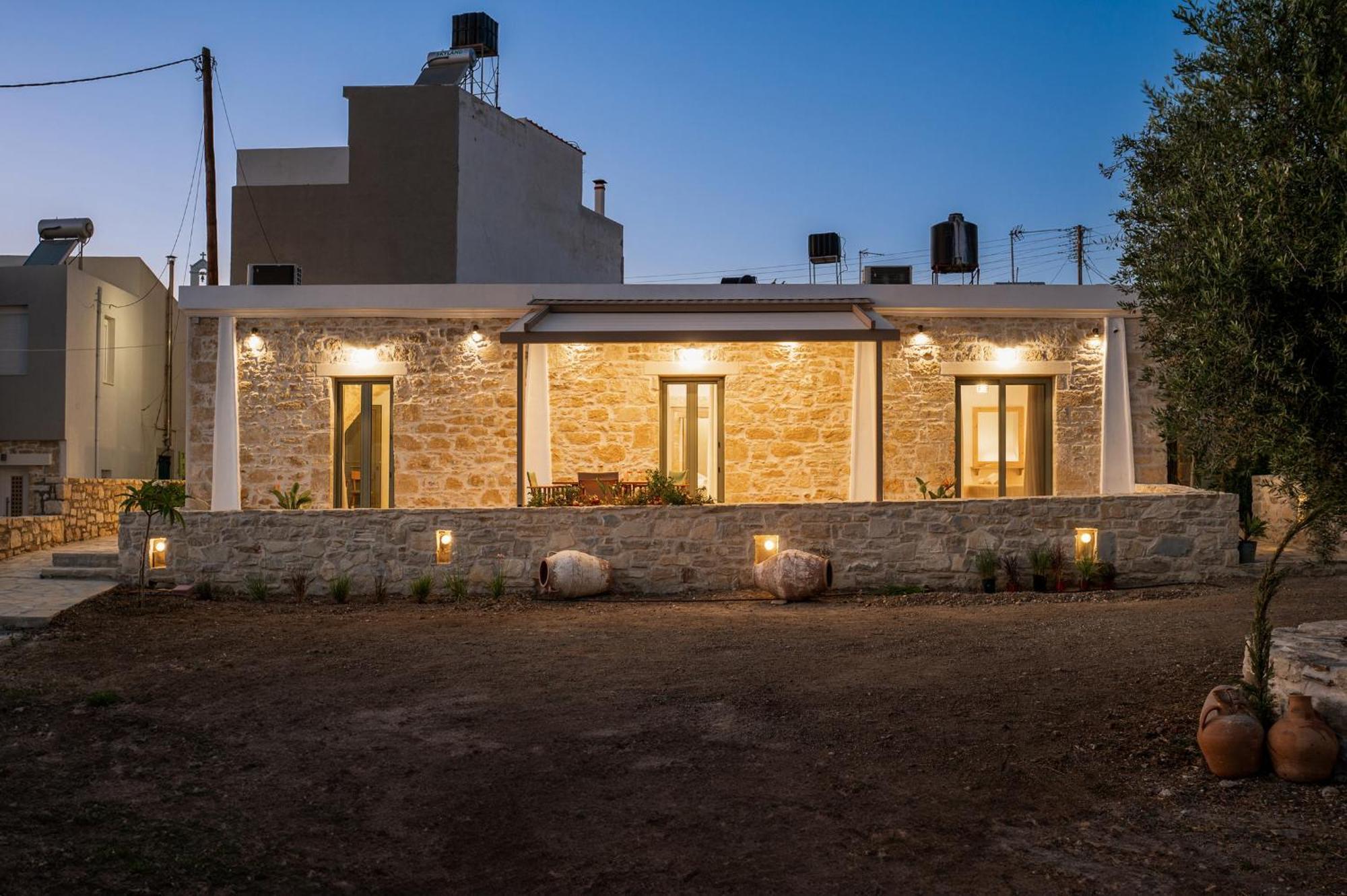 Papadia Luxury Apartments Pitsidia Exteriér fotografie