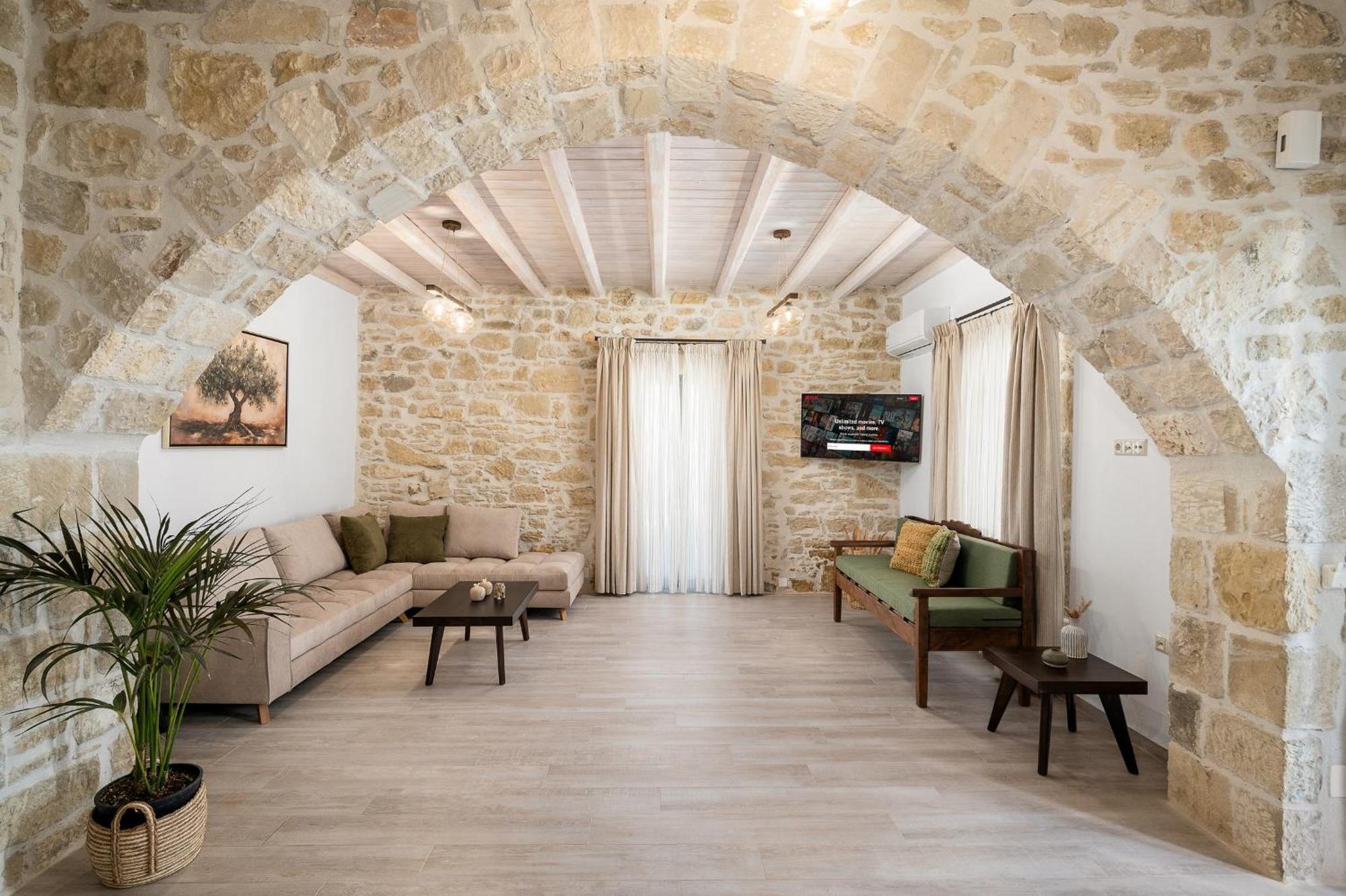 Papadia Luxury Apartments Pitsidia Exteriér fotografie