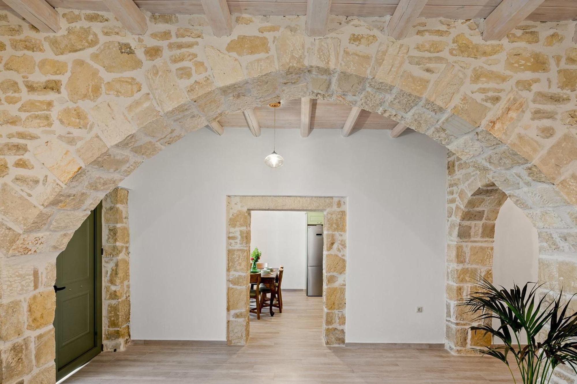 Papadia Luxury Apartments Pitsidia Exteriér fotografie